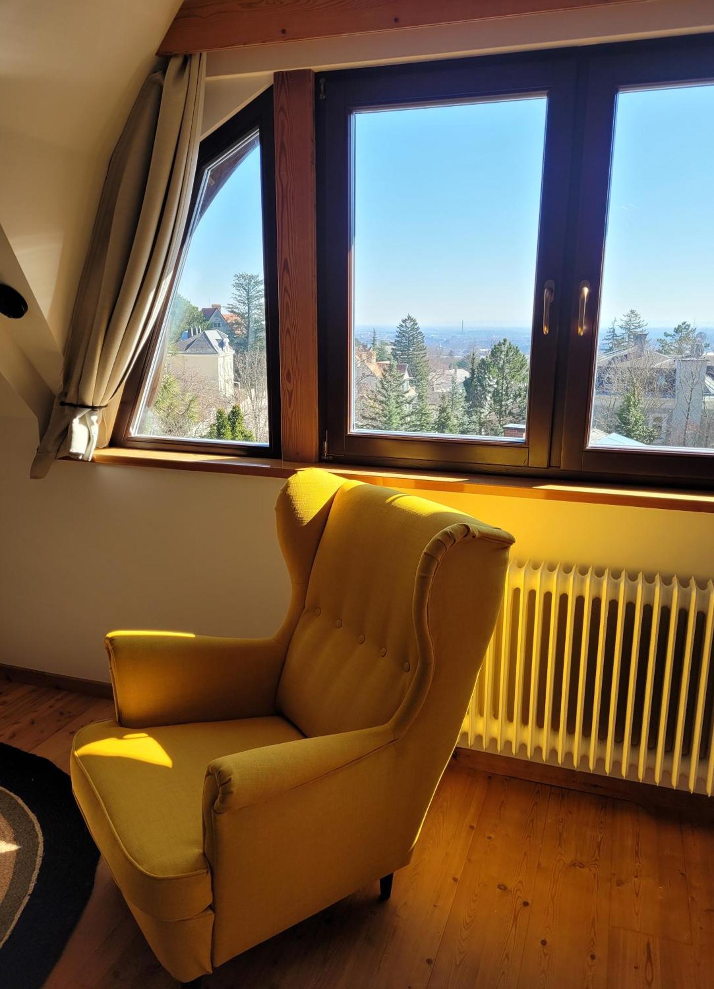 Landhaus am Kurpark Baden Bagian luar foto